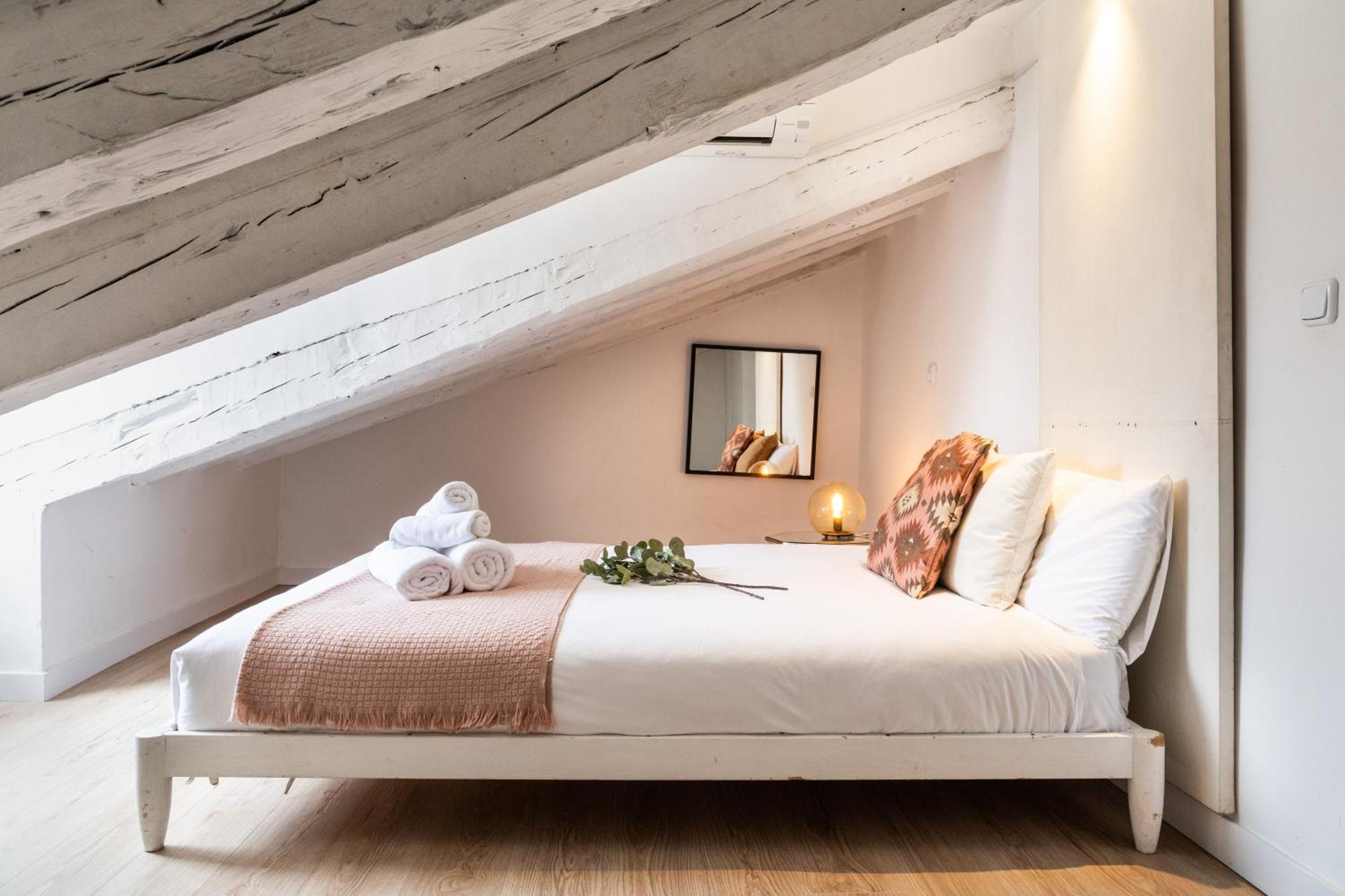 Apartament Charming Fuencarral II Madryt Zewnętrze zdjęcie