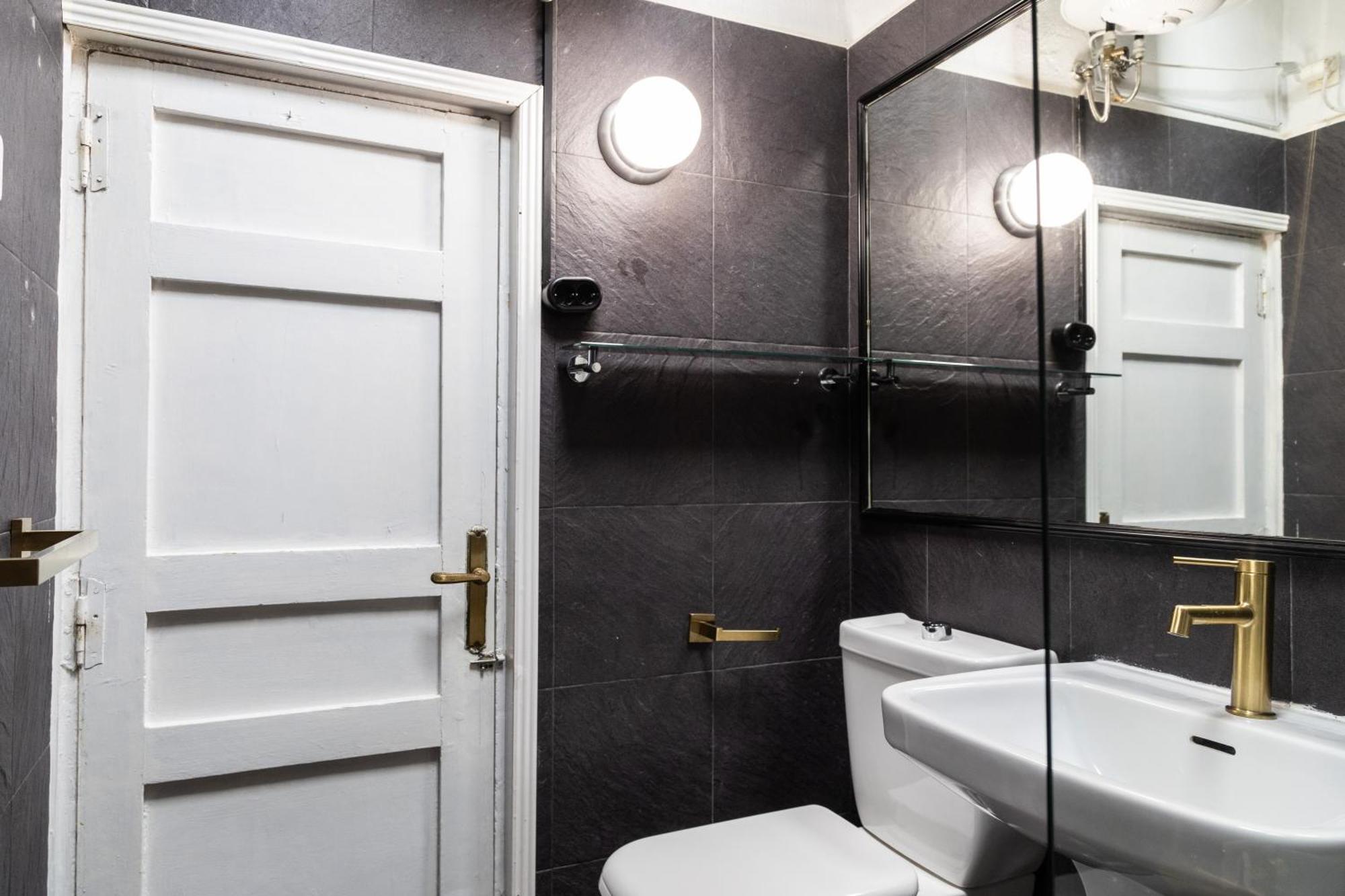 Apartament Charming Fuencarral II Madryt Zewnętrze zdjęcie